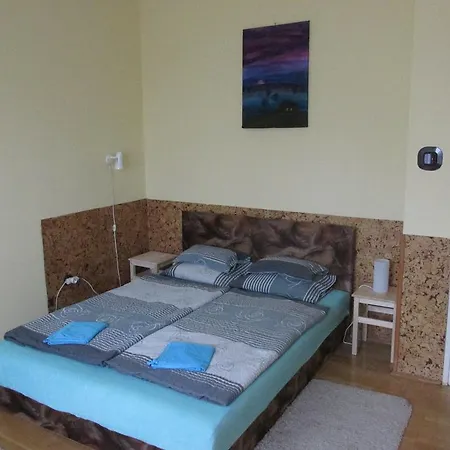 Bazis Guest house Eger