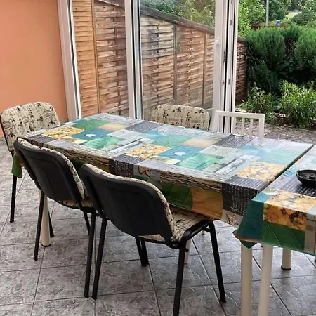 Guest house Bazis *