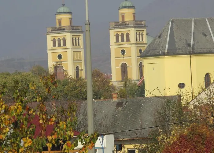 Bazis * Eger